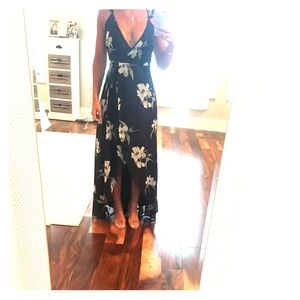 Lulus flowered print wrap dress